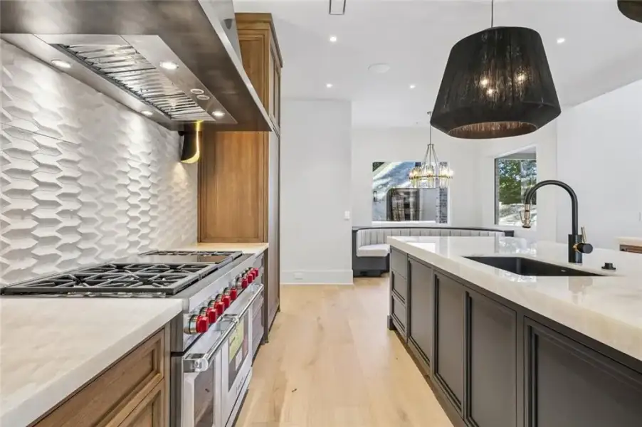 Furnished interior view inside a new home in , Alpharetta (Image 18).