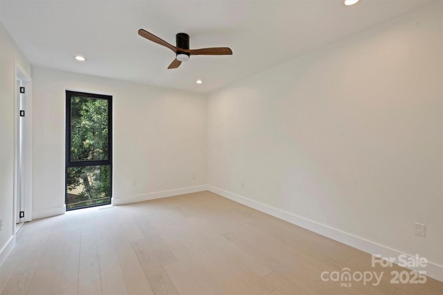 Spacious, unfurnished interior of a new home in , Charlotte (Image 20).