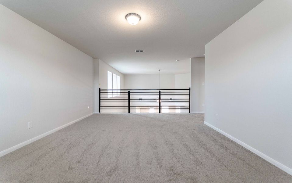 Spacious, unfurnished interior of a new home in Hickory Ridge, Elmendorf (Image 39). Spacious, unfurnished interior of a new home in Hickory Ridge, Elmendorf (Image 39).