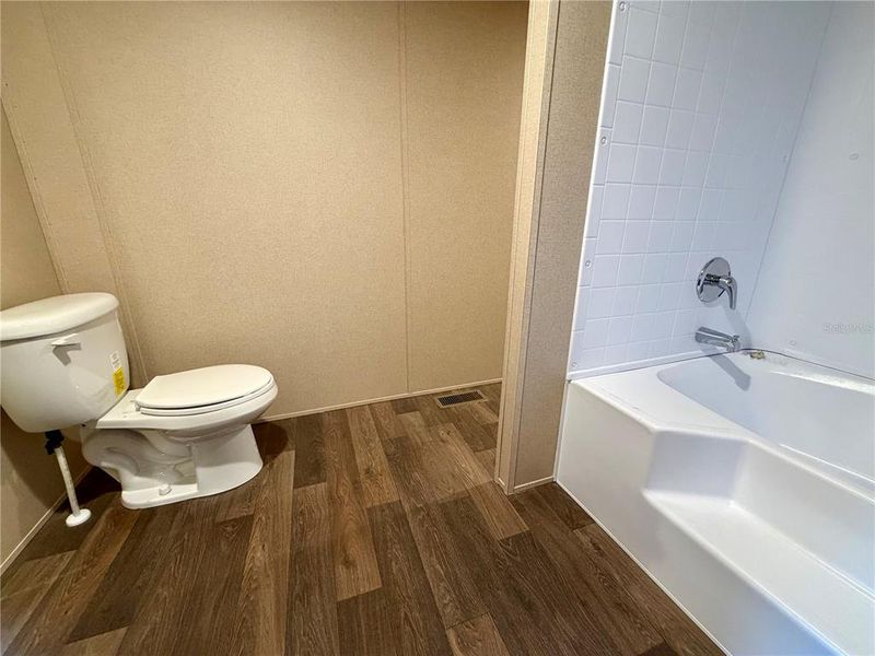Image 23 of a home in . Image 23 of a home in .