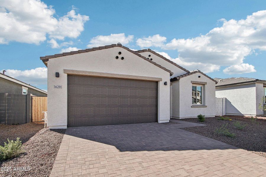 2-web-or-mls-W Bajada Rd-S1810-002