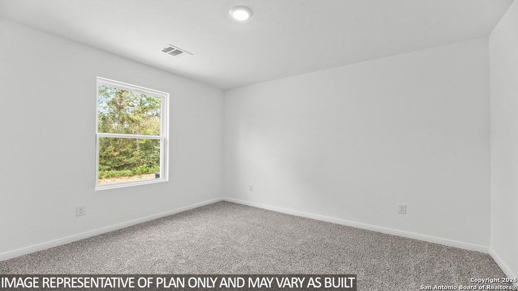 Spacious, unfurnished interior of a new home in Sonora, San Antonio (Image 8).