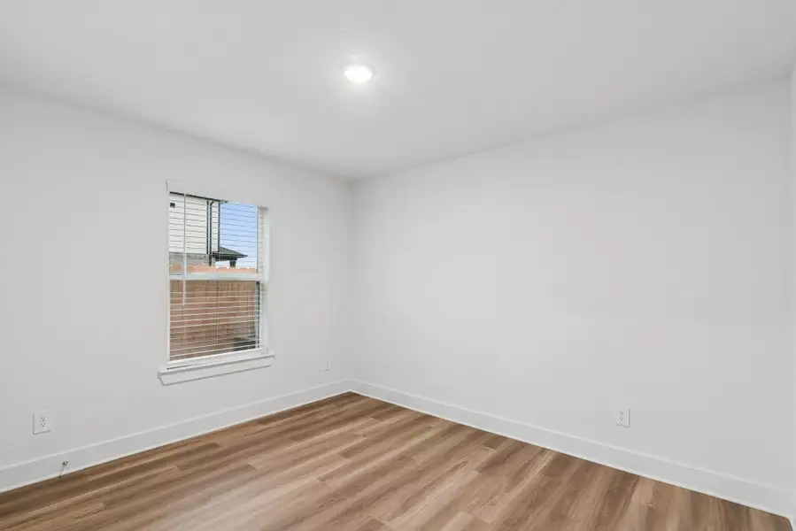 Spacious, unfurnished interior of a new home in Sorella, Tomball (Image 9). Spacious, unfurnished interior of a new home in Sorella, Tomball (Image 9).