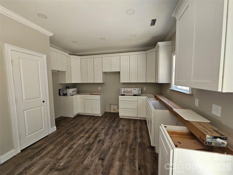 Image 9 of a home in .