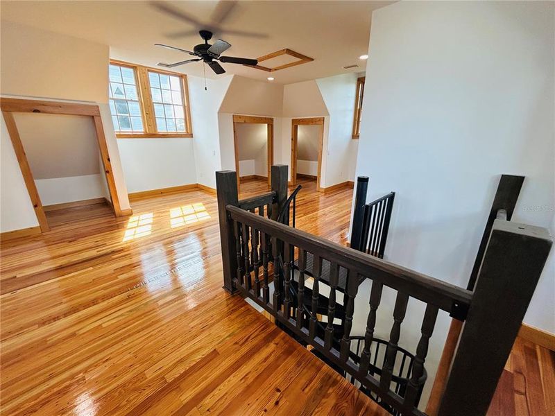 Spacious, unfurnished interior of a new home in , Gainesville (Image 39).