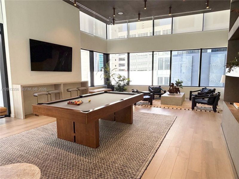 Community amenities in , Miami (Image 18).