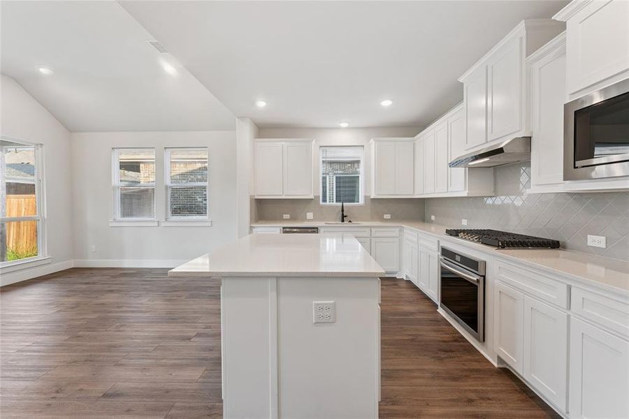 Furnished interior view inside a new home in , Celina (Image 11).