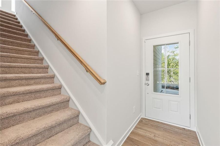 Spacious, unfurnished interior of a new home in , Lawrenceville (Image 24).
