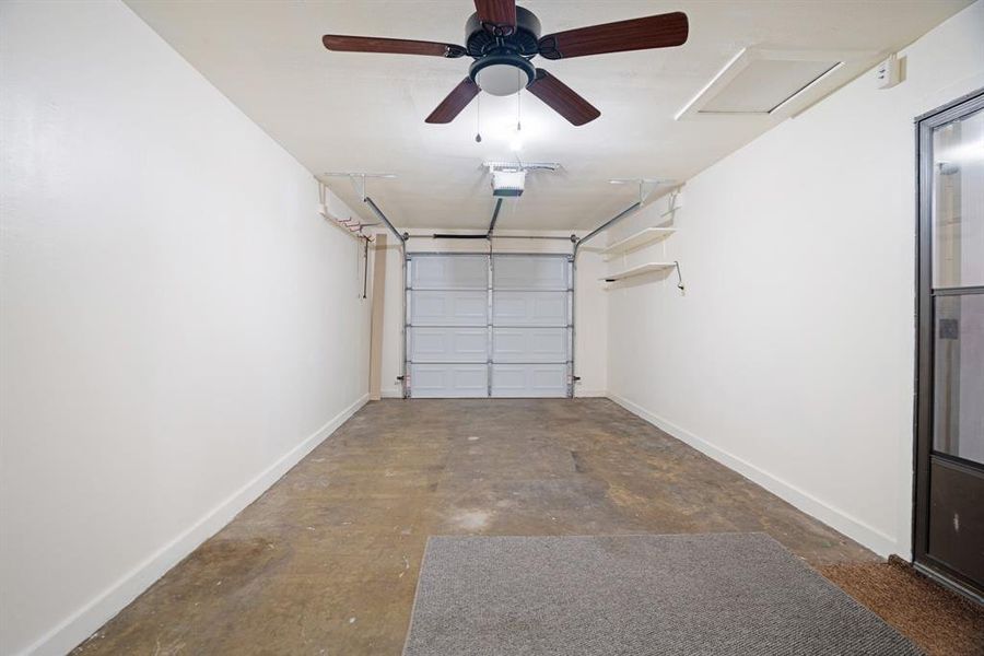 Spacious, unfurnished interior of a new home in , Paris (Image 16).