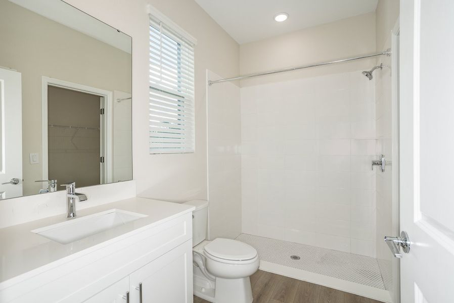 Furnished interior view inside a new home in Pasadena Woods, Dade City (Image 8).