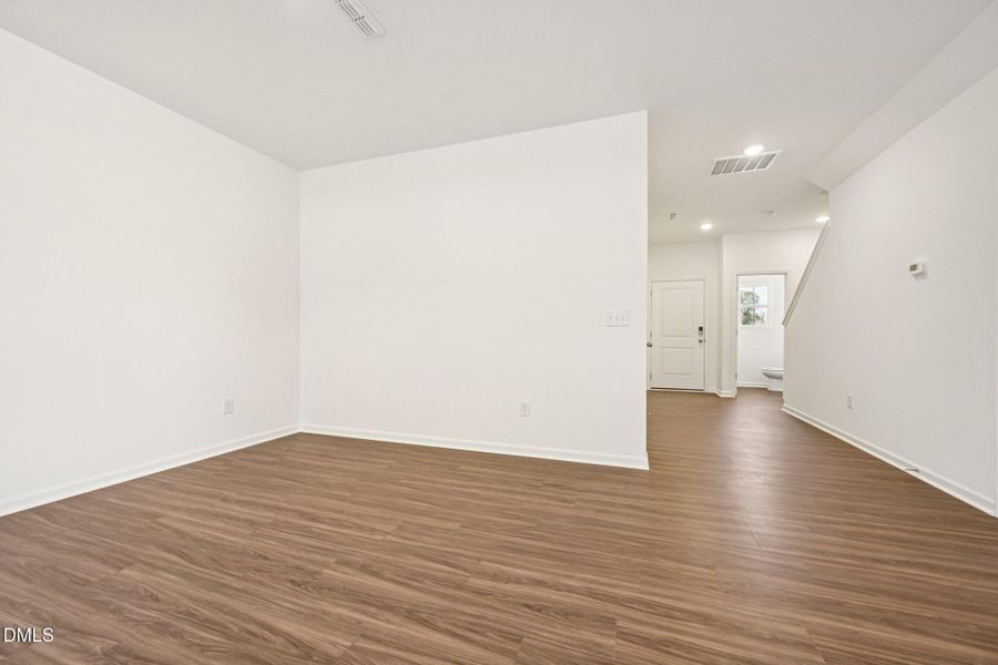 10-web-or-mls-Mirth Ct-S0801-010