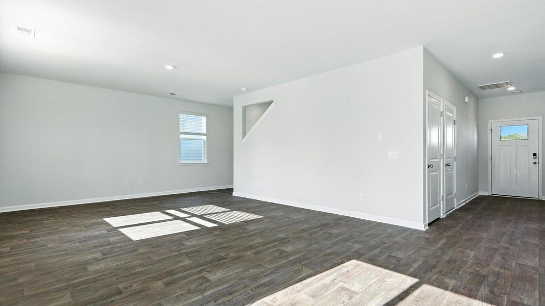 Spacious, unfurnished interior of a new home in The Ranch, Holly Hill (Image 25).