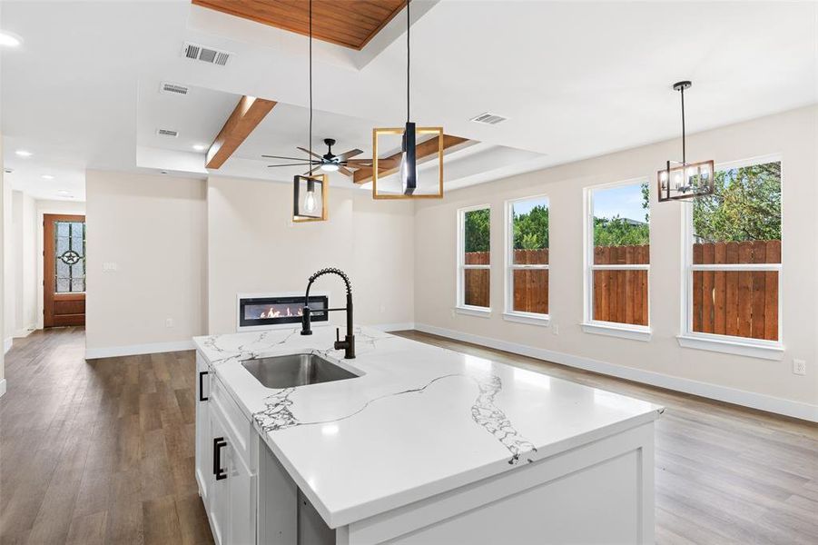 Spacious, unfurnished interior of a new home in , Granbury (Image 23).