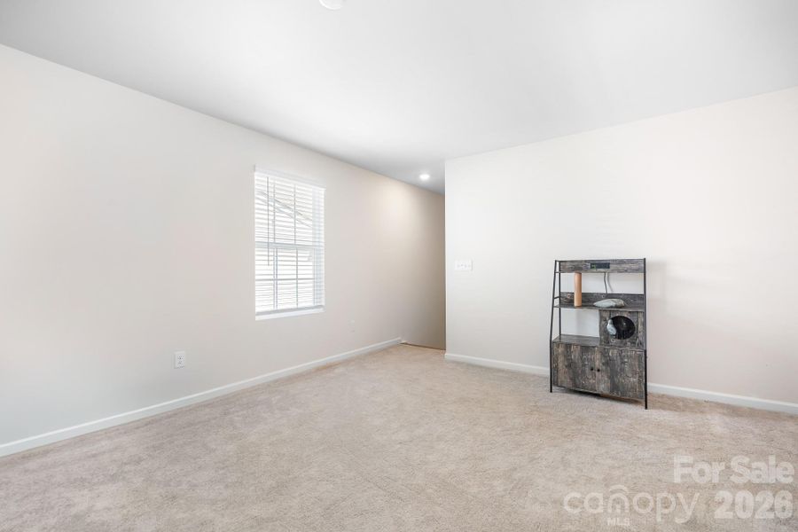 Spacious, unfurnished interior of a new home in Legacy Ridge, Catawba (Image 24).