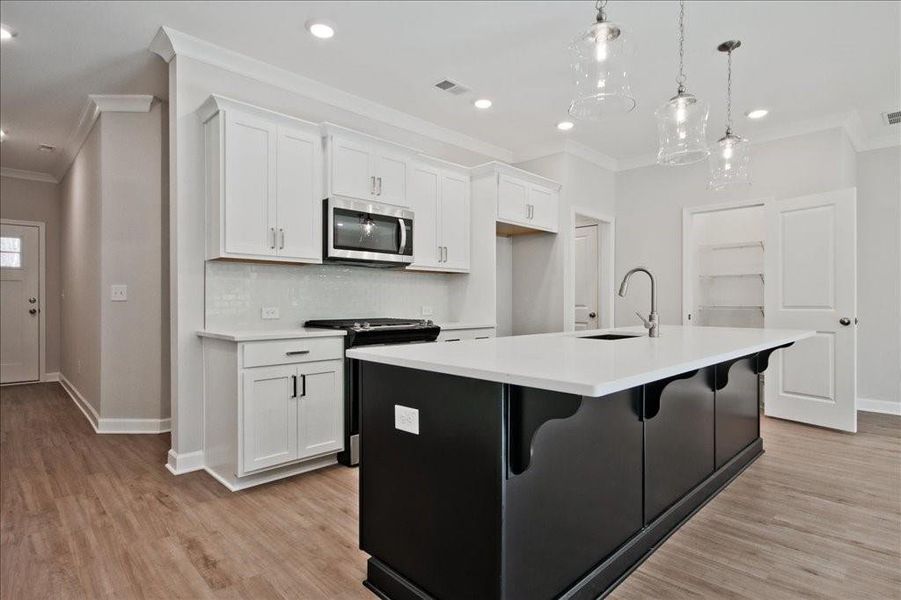 Furnished interior view inside a new home in River Walk Place, Lawrenceville (Image 9).