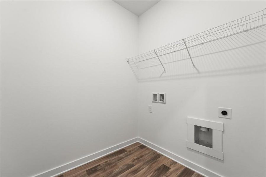 Spacious, unfurnished interior of a new home in , Statham (Image 16).