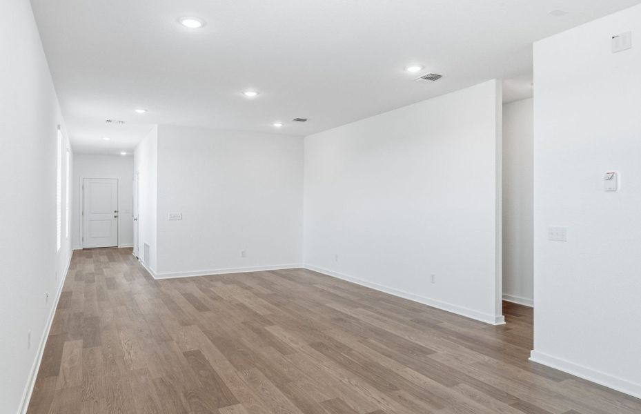 Spacious, unfurnished interior of a new home in Crosswinds, Kyle (Image 35). Spacious, unfurnished interior of a new home in Crosswinds, Kyle (Image 35).