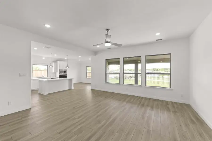 Representative unfurnished interior of a home built from the Fairview I by Pacesetter Homes in Heartland, Heartland (Image 21).