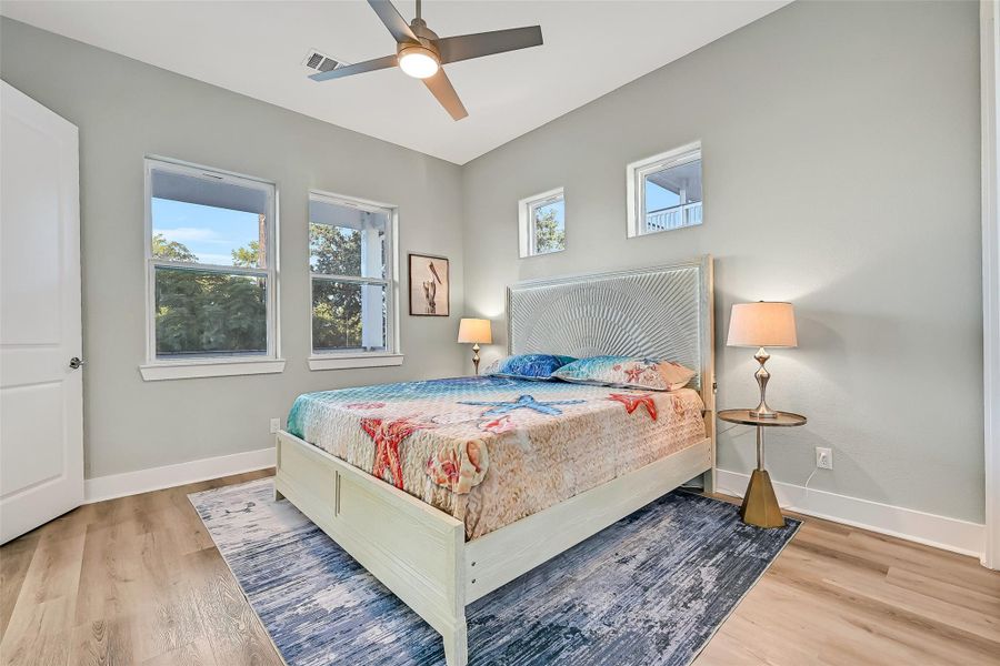 Furnished interior view inside a new home in , Galveston (Image 15).