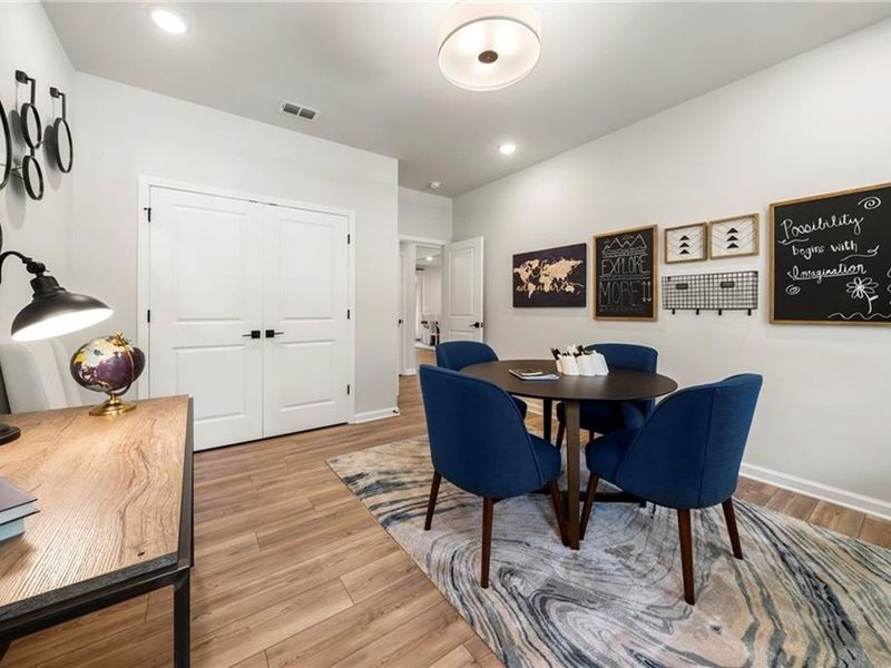 Furnished interior view inside a new home in Riverwood, Dallas (Image 30).