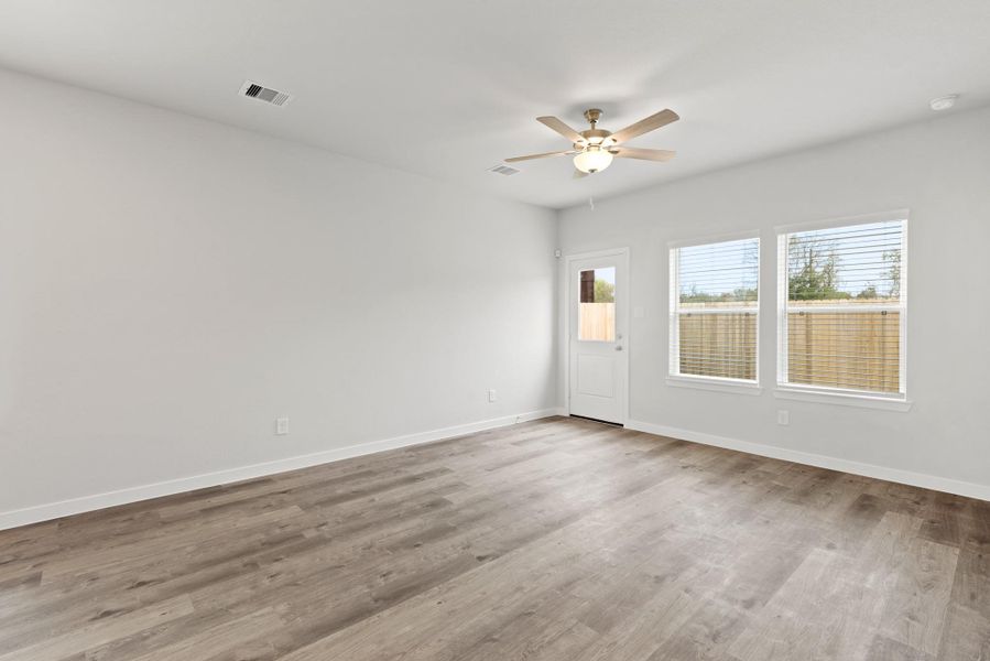 Spacious, unfurnished interior of a new home in Barrett Crossing, Crosby (Image 12).