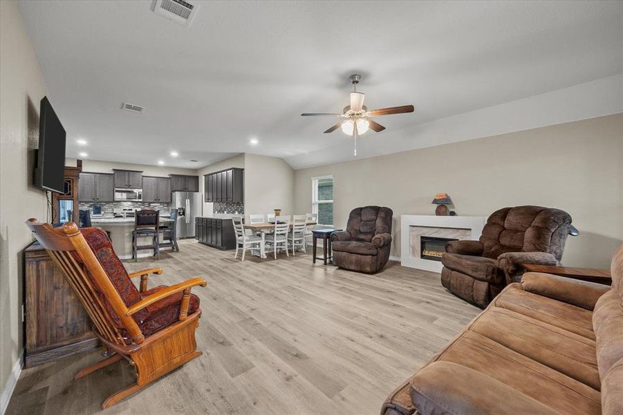 Furnished interior view inside a new home in , Caddo Mills (Image 7). Furnished interior view inside a new home in , Caddo Mills (Image 7).