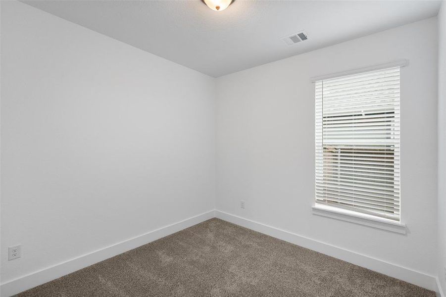 Secondary bedroom Secondary bedroom