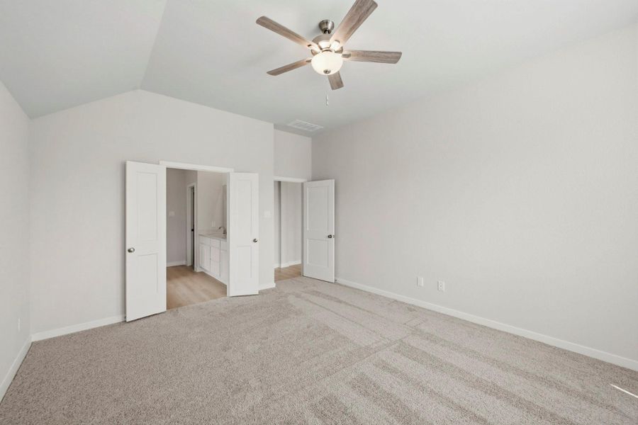 Spacious, unfurnished interior of a new home in Audubon, Magnolia (Image 25). Spacious, unfurnished interior of a new home in Audubon, Magnolia (Image 25).