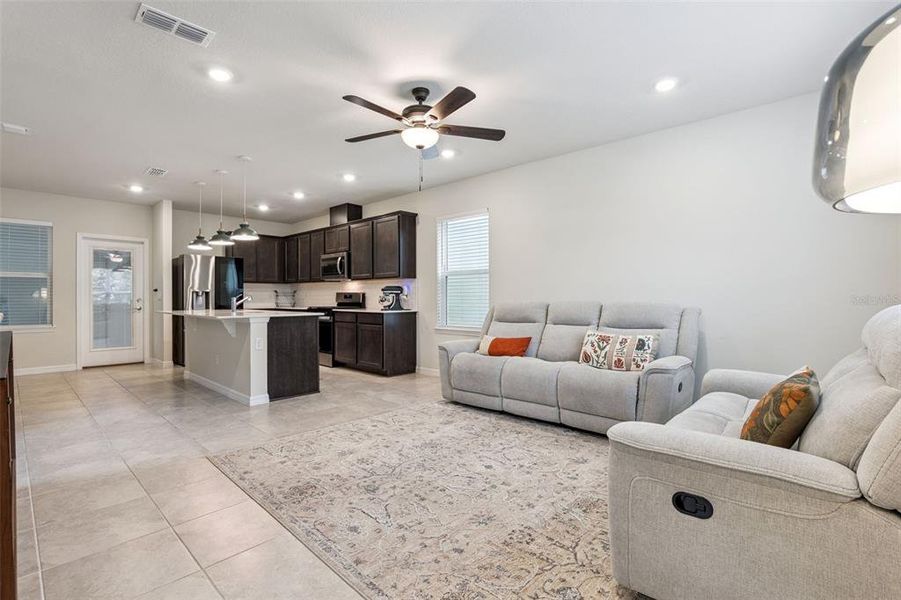 Furnished interior view inside a new home in , Apopka (Image 5).