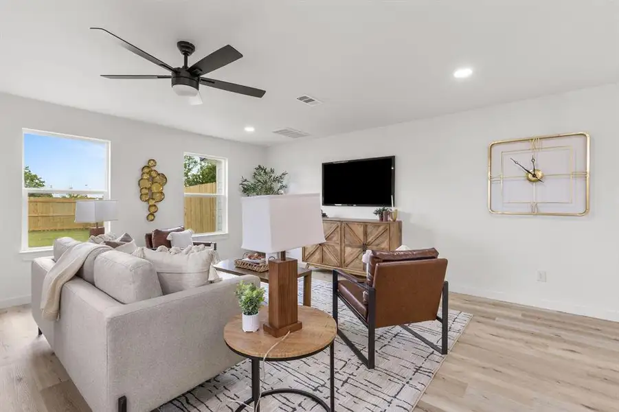 Furnished interior view inside a new home in , Robinson (Image 6).