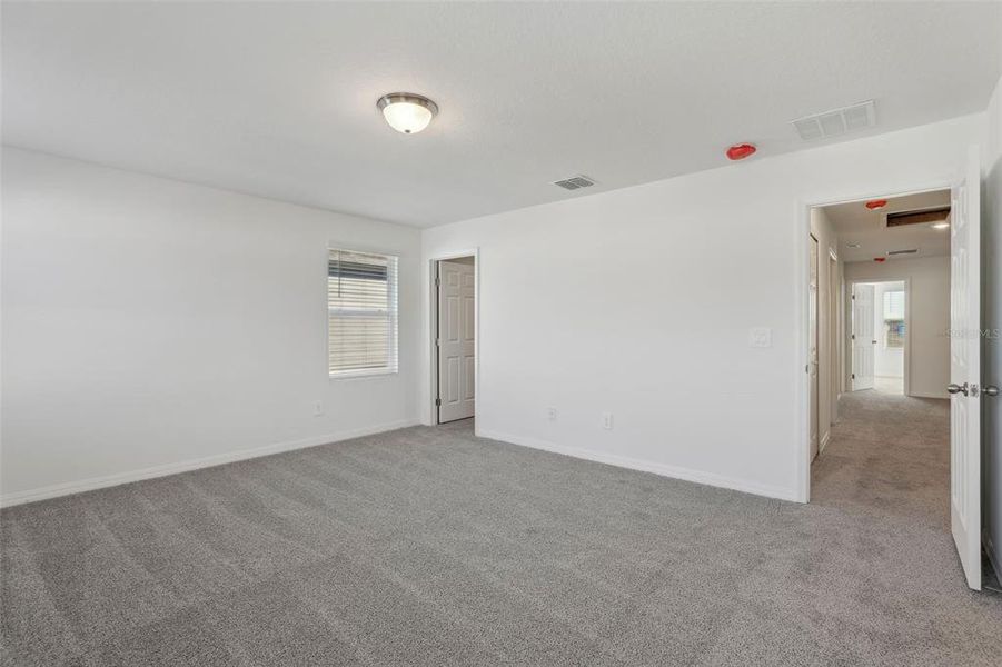 Spacious, unfurnished interior of a new home in The Meadow at Crossprairie Townes, St. Cloud (Image 20). Spacious, unfurnished interior of a new home in The Meadow at Crossprairie Townes, St. Cloud (Image 20).