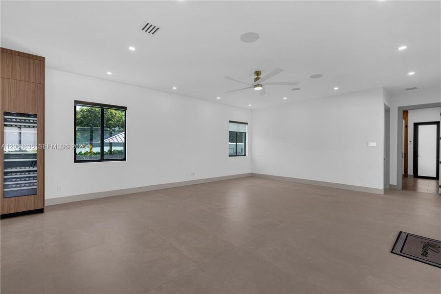 Spacious, unfurnished interior of a new home in , Southwest Ranches (Image 23).