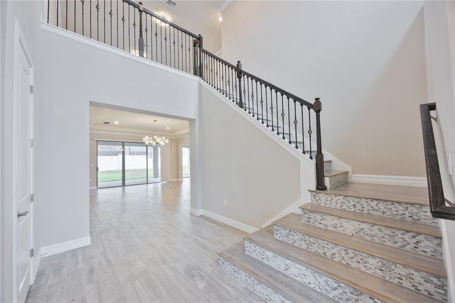 Spacious, unfurnished interior of a new home in Phillips Grove, Orlando (Image 22).