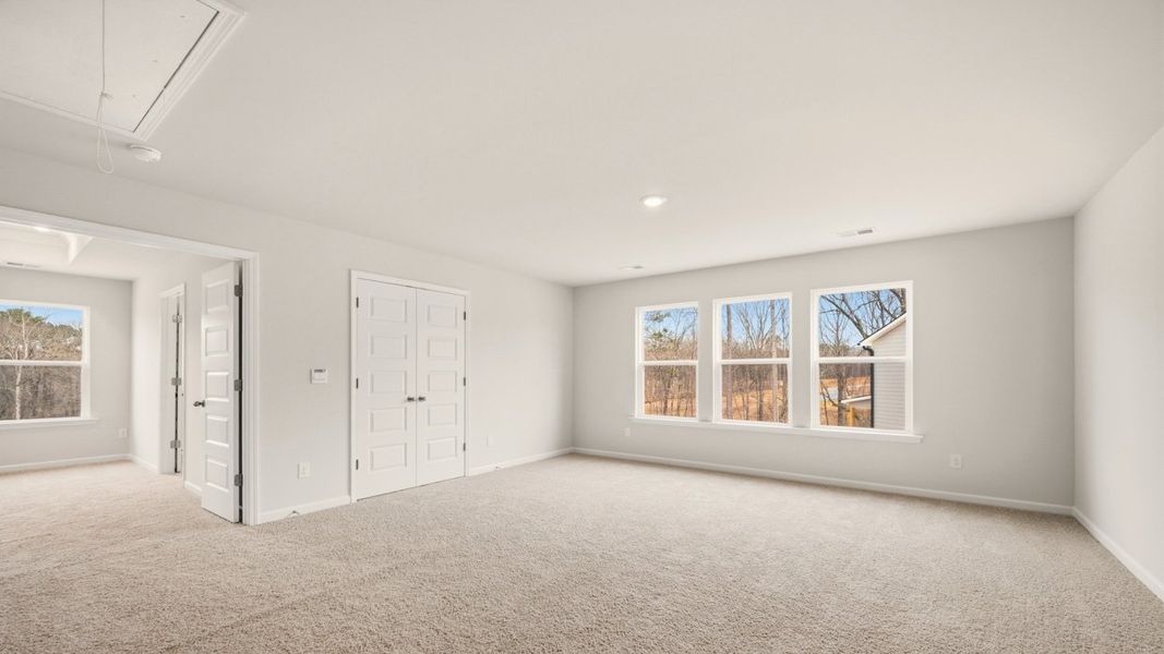 Spacious, unfurnished interior of a new home in The Gates at Pates Creek, Hampton (Image 23). Spacious, unfurnished interior of a new home in The Gates at Pates Creek, Hampton (Image 23).