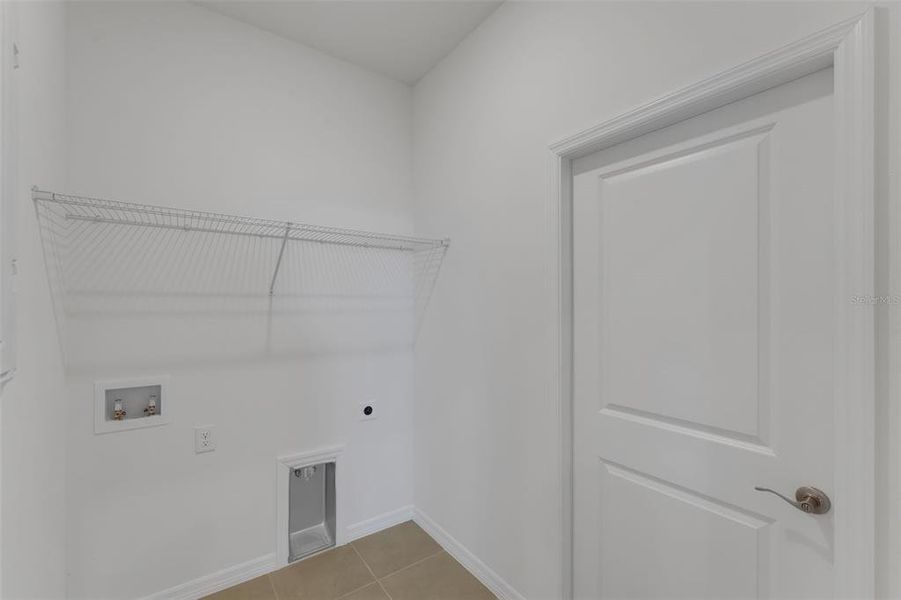 Spacious, unfurnished interior of a new home in Seaire, Parrish (Image 32). Spacious, unfurnished interior of a new home in Seaire, Parrish (Image 32).