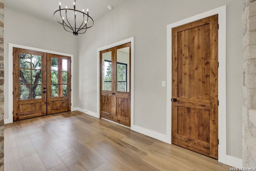 Spacious, unfurnished interior of a new home in , Spring Branch (Image 34). Spacious, unfurnished interior of a new home in , Spring Branch (Image 34).