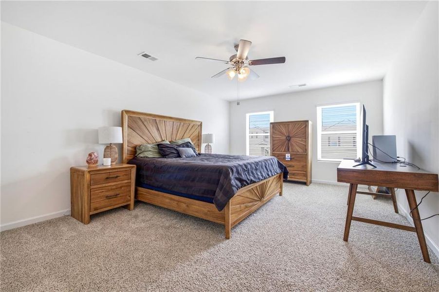 Furnished interior view inside a new home in Twin Lakes, Hoschton (Image 8).