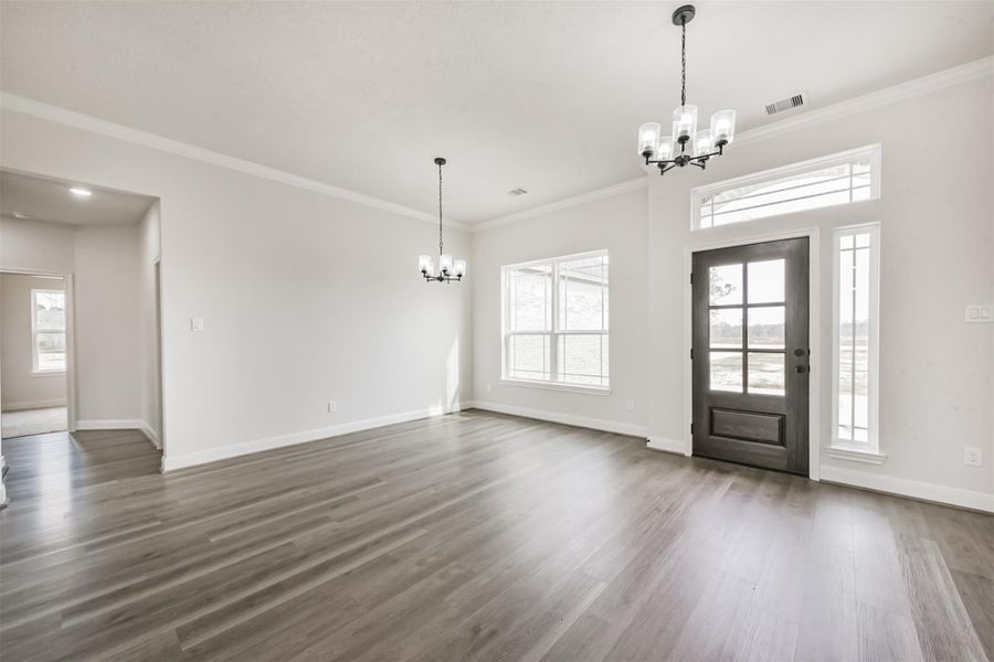 Spacious, unfurnished interior of a new home in , Baytown (Image 28).