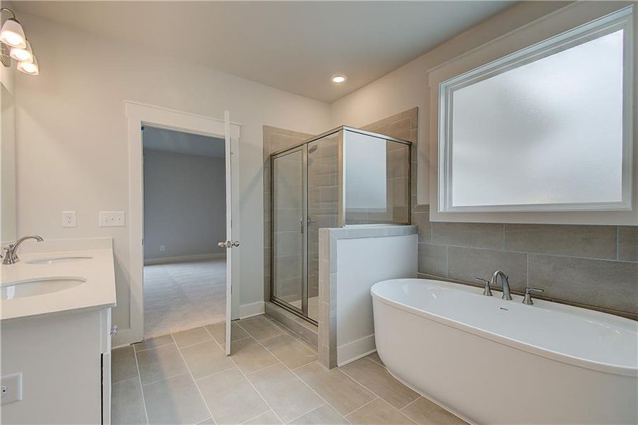 Furnished interior view inside a new home in , Senoia (Image 8).