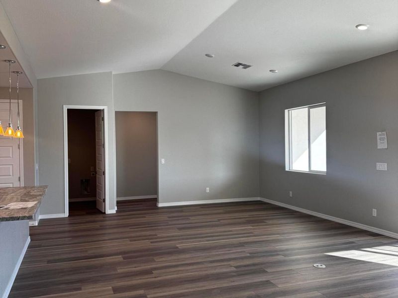 Spacious, unfurnished interior of a new home in Westwood, Prescott (Image 18).