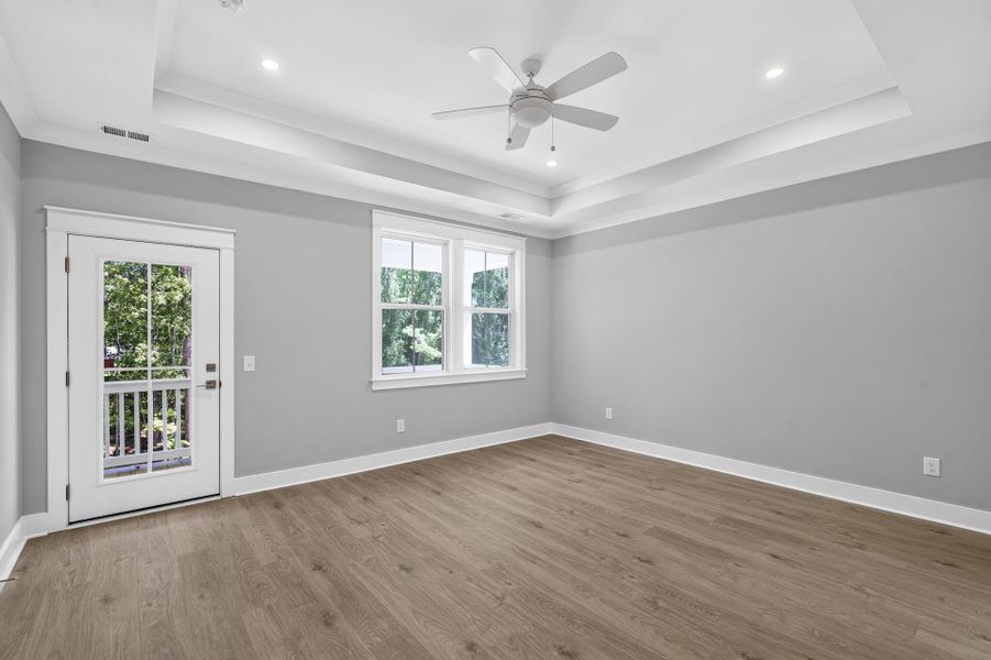Spacious, unfurnished interior of a new home in Waterloo Estates, Johns Island (Image 17).