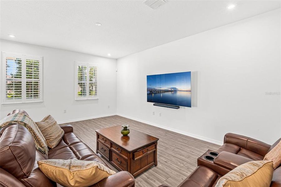 Furnished interior view inside a new home in , Deland (Image 40).