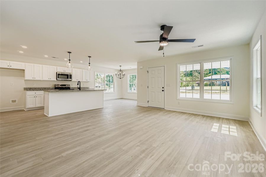 Spacious, unfurnished interior of a new home in , Rock Hill (Image 17).