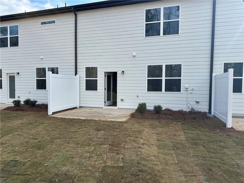 Exterior details and patio area of a home in Millstone at Mundy Mill, Gainesville (Image 3).