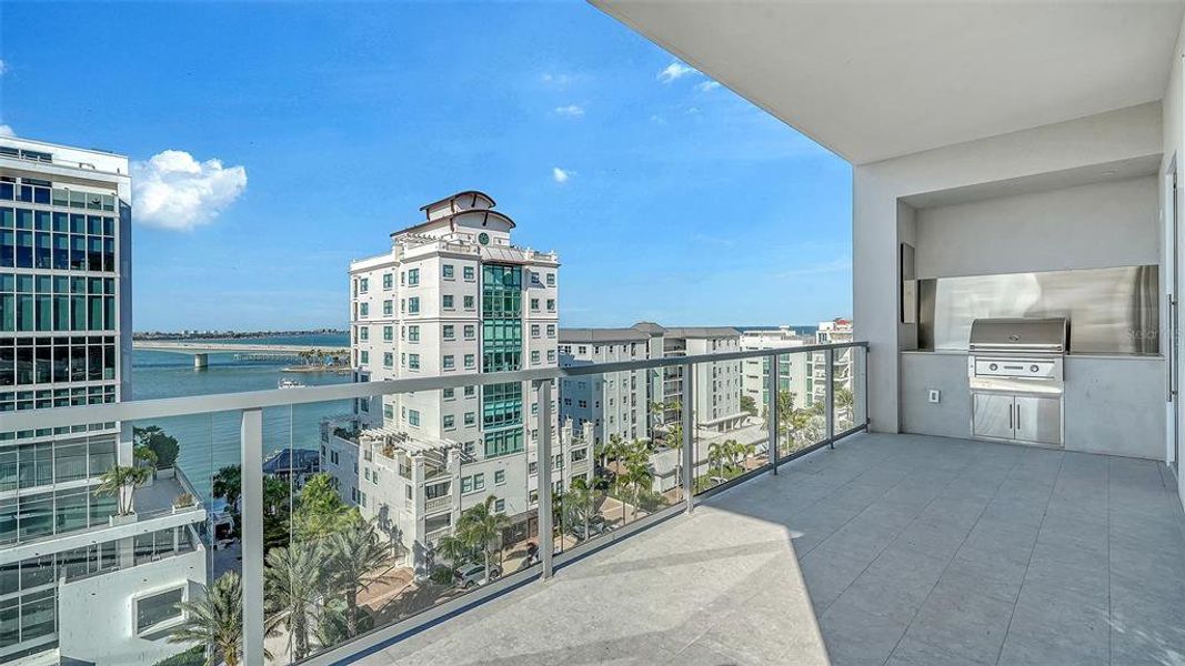 Condo located in Sarasota, FL showcasing its design and architecture (Image 2). Condo located in Sarasota, FL showcasing its design and architecture (Image 2).