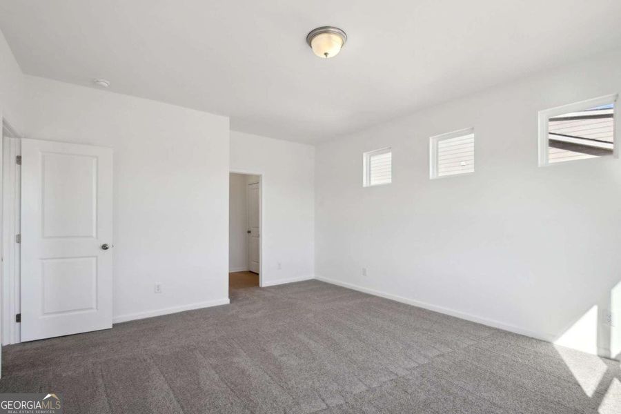 Spacious, unfurnished interior of a new home in Crescent Towns, Riverdale (Image 37). Spacious, unfurnished interior of a new home in Crescent Towns, Riverdale (Image 37).