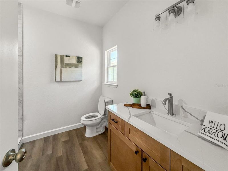 Furnished interior view inside a new home in , Alachua (Image 10).