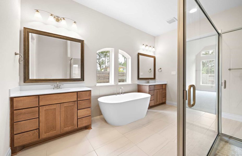 Representative furnished interior of a home built from the 4094 by Ravenna Homes in Artavia 70′, Conroe (Image 31).