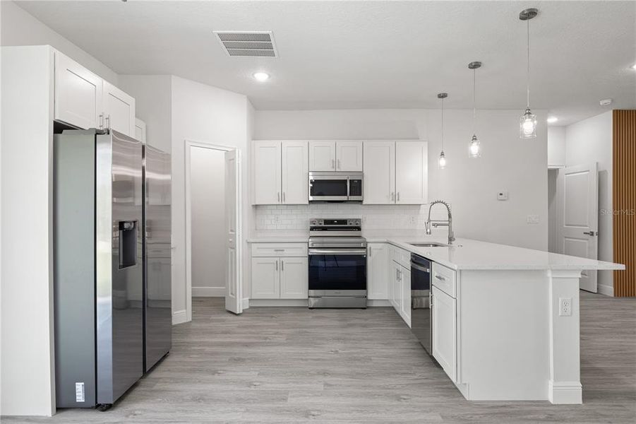 Furnished interior view inside a new home in , Ocala (Image 5).
