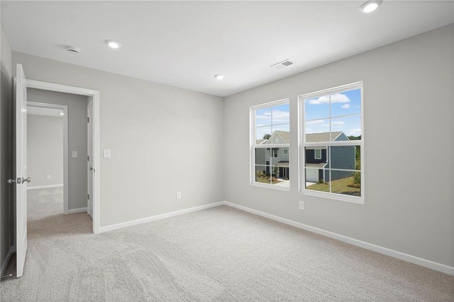 Spacious, unfurnished interior of a new home in Cherry Glen, Euharlee (Image 31).